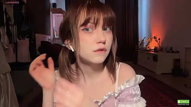 electric babe online show from February 2026 11:42:02 AM