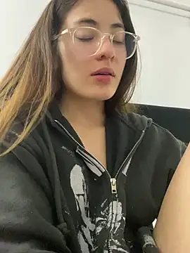 Snapshot of Princ3ssgabi chatting on March 2025 03:32:02 AM Princ3ssgabi online show from March 2025 03:32:02 AM