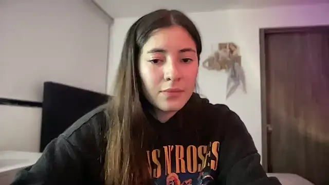 Snapshot of Princ3ssgabi chatting on October 2025 01:03:02 AM Princ3ssgabi online show from October 2025 01:03:02 AM