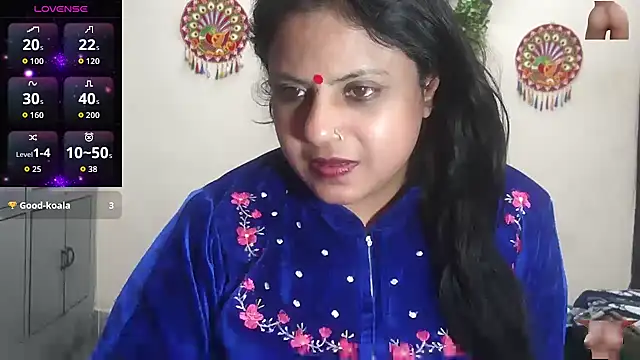 Snapshot of Sexy_komolika chatting on January 2026 05:17:01 PM Sexy komolika online show from January 2026 05:17:01 PM