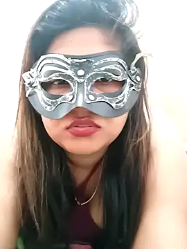 Snapshot of littlequeen77 chatting on February 2025 07:01:01 AM littlequeen77 online show from February 2025 07:01:01 AM