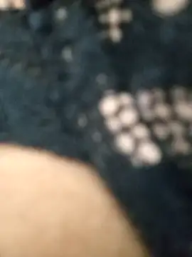 Snapshot of littlequeen77 chatting on February 2025 03:31:02 PM littlequeen77 online show from February 2025 03:31:02 PM