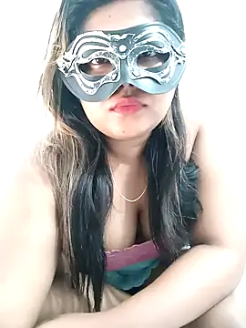 Snapshot of littlequeen77 chatting on March 2025 04:13:01 AM littlequeen77 online show from March 2025 04:13:01 AM