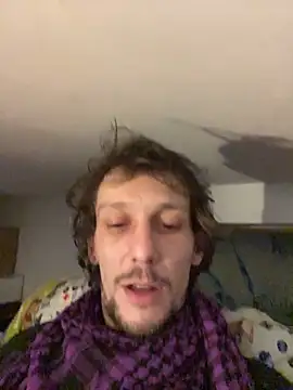 Snapshot of Flouflolutin chatting on November 2025 01:16:01 AM Flouflolutin online show from November 2025 01:16:01 AM