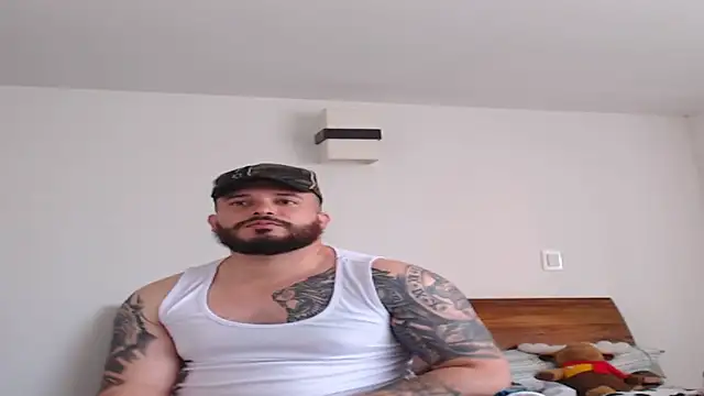 alexandergranda71 online show from December 2024 04:57:01 PM