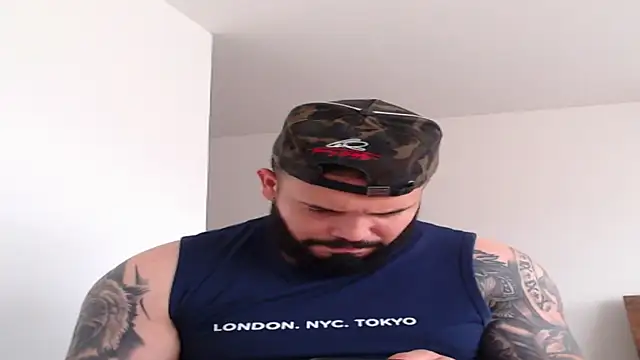 alexandergranda71 online show from December 2024 05:34:01 PM