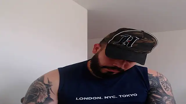 alexandergranda71 online show from December 2024 05:51:02 PM