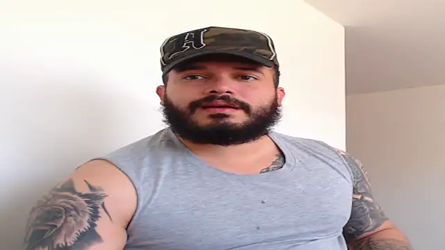 alexandergranda71 online show from January 2025 05:05:01 PM