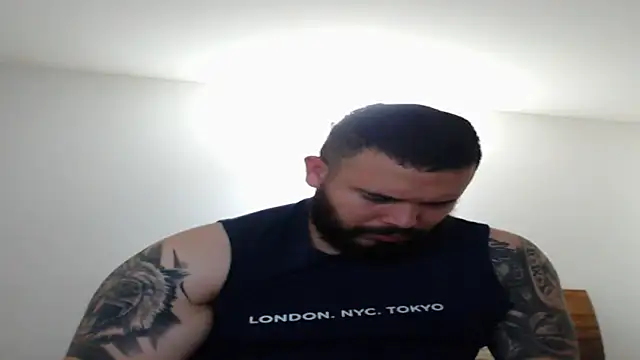 alexandergranda71 online show from February 2025 11:24:01 PM