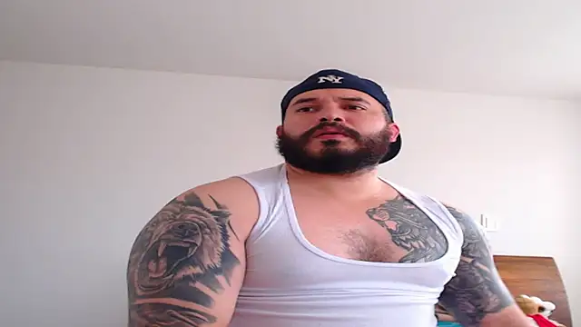 alexandergranda71 online show from February 2025 10:31:01 PM