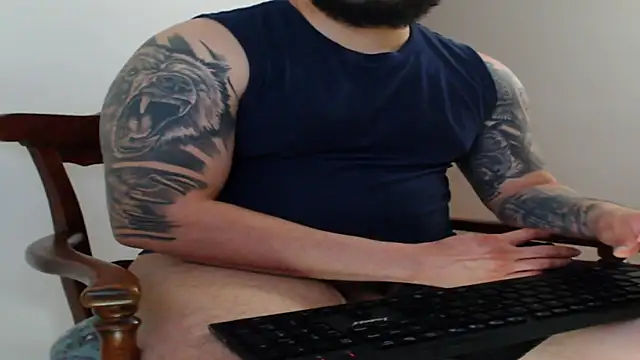 alexandergranda71 online show from March 2025 11:37:01 PM