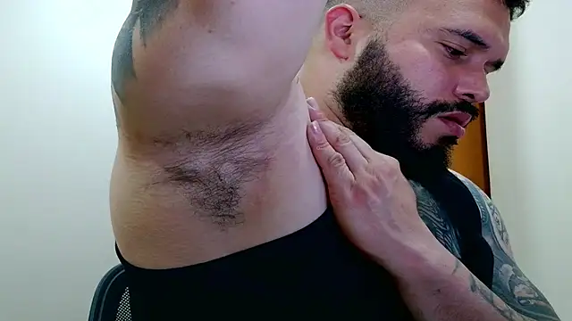 alexandergranda71 online show from October 2025 02:10:01 AM