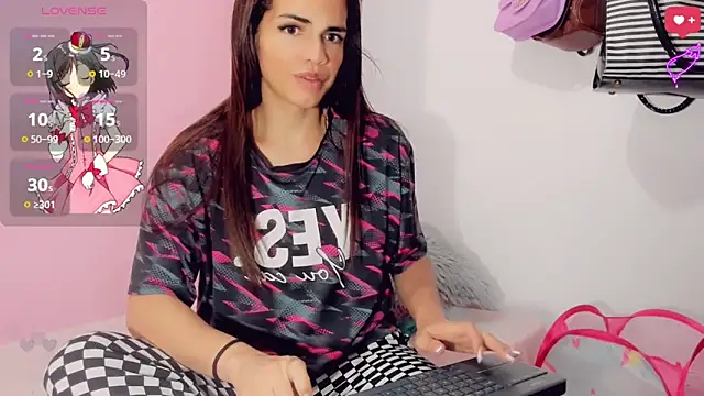 Snapshot of Rubi_30 chatting on June 2026 01:13:01 PM Rubi 30 online show from June 2026 01:13:01 PM