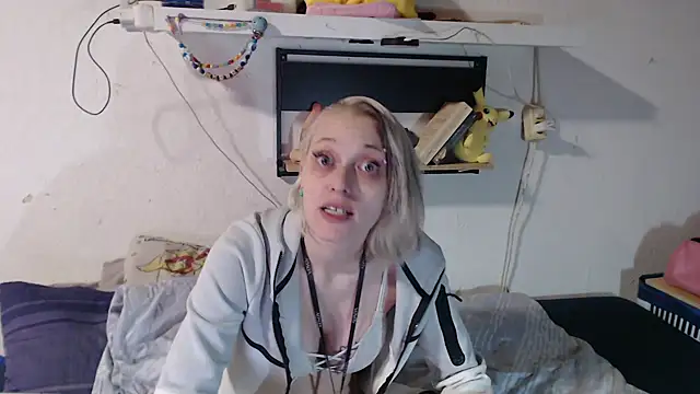 Harleyhot13061 online show from January 2025 08:07:02 PM