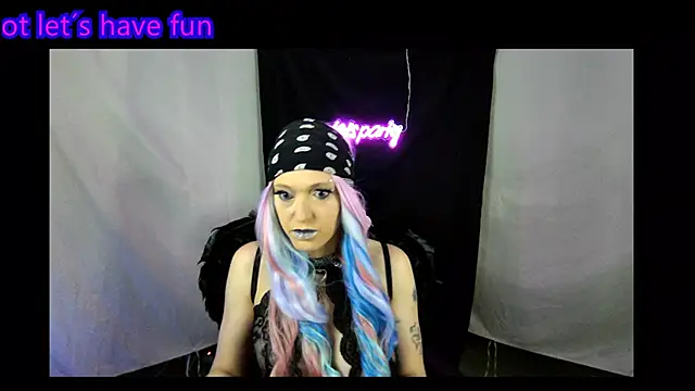 Harleyhot13061 online show from October 2025 09:48:02 PM