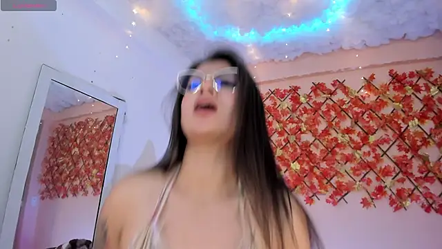 Snapshot of Sweet_Candies chatting on January 2025 04:54:01 AM Sweet Candies online show from January 2025 04:54:01 AM