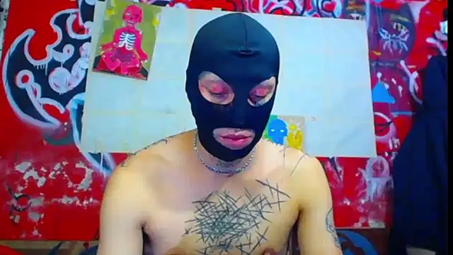 Snapshot of deivid_estrada chatting on July 2026 04:22:02 PM deivid estrada online show from July 2026 04:22:02 PM