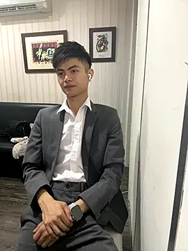 mumuowl online show from September 2025 08:10:01 PM