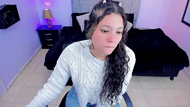 Lana stone  online show from January 2025 03:09:02 AM