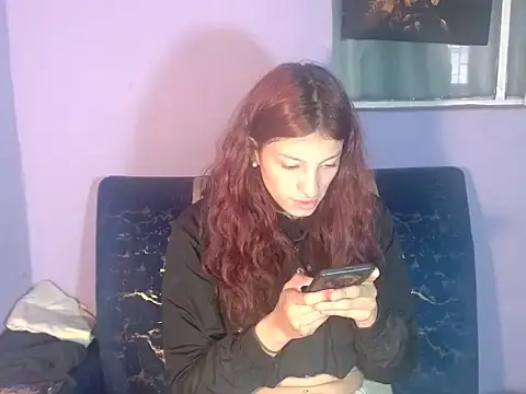 Snapshot of Emma-Wilson chatting on August 2026 06:22:01 PM Emma-Wilson online show from August 2026 06:22:01 PM