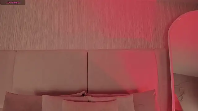 MALENA-ANGEL online show from December 2025 08:36:02 PM