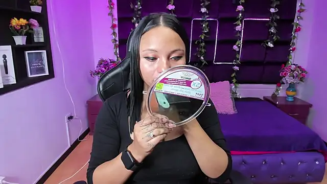 sweelanna   online show from December 2024 02:41:02 AM