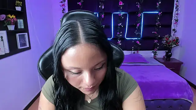 sweelanna   online show from February 2025 04:58:02 AM