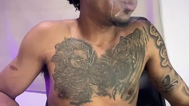 Snapshot of dominic_brandd23 chatting on February 2026 03:21:02 AM dominic brandd23 online show from February 2026 03:21:02 AM