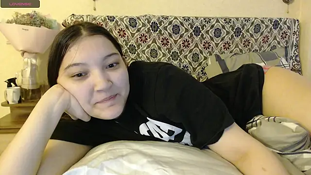 AlisaDevis online show from February 2025 10:09:02 AM