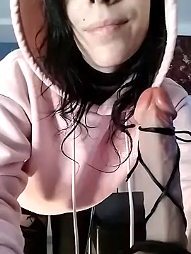 Snapshot of freyamoret chatting on February 2025 04:45:02 PM freyamoret online show from February 2025 04:45:02 PM