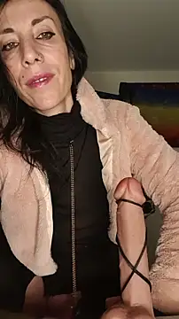 Snapshot of freyamoret chatting on February 2026 03:51:02 AM freyamoret online show from February 2026 03:51:02 AM