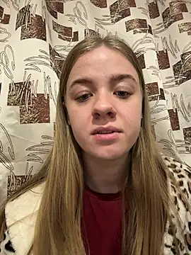 candy maggie online show from December 2025 07:42:02 PM