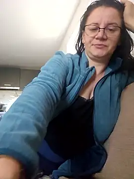 KristenVega online show from October 2025 08:16:02 AM