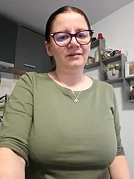 KristenVega online show from March 2026 12:20:01 PM