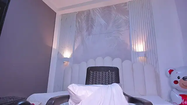 NastassjaCandy online show from March 2026 07:43:02 PM