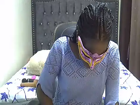 QueenJelly Sexy online show from December 2024 02:43:01 AM