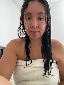 Snapshot of emely_sexx20 chatting on July 2026 10:05:01 PM emely sexx20 online show from July 2026 10:05:01 PM