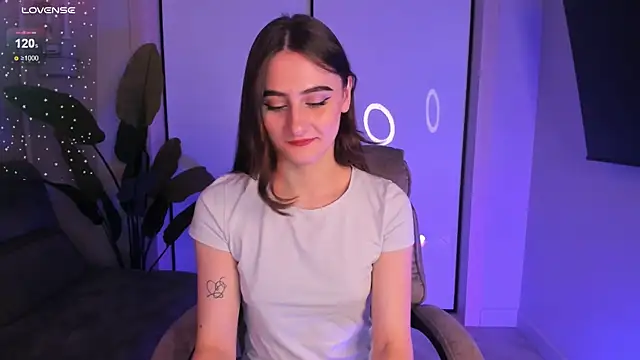 Snapshot of helen_ramsay chatting on December 2024 08:36:02 PM helen ramsay online show from December 2024 08:36:02 PM