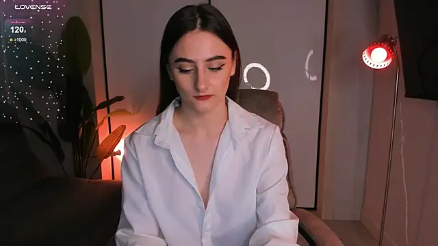 Snapshot of helen_ramsay chatting on December 2024 08:05:02 PM helen ramsay online show from December 2024 08:05:02 PM