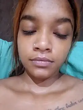 Indianqueen03 online show from February 2025 09:37:02 PM