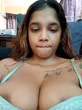 Indianqueen03 online show from September 2025 07:01:01 AM