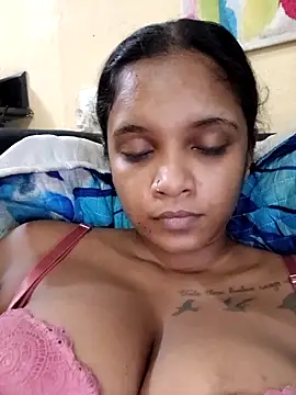 Indianqueen03 online show from April 2026 07:15:01 PM