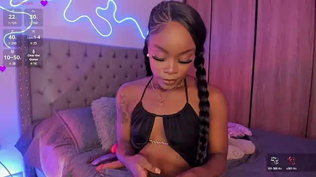 Snapshot of Miss_westt_ chatting on June 2026 09:25:01 AM Miss westt online show from June 2026 09:25:01 AM