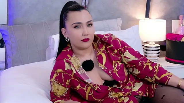 Evangeline Taylorr online show from April 2026 08:12:02 PM