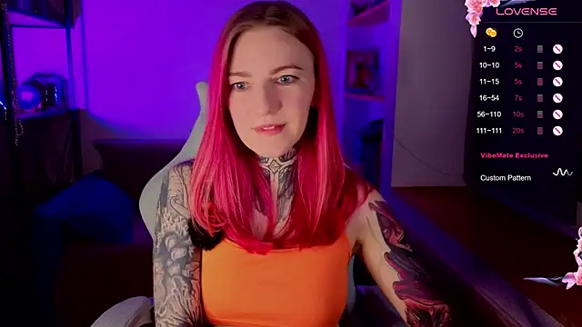 Roxy      online show from December 2025 08:57:02 PM