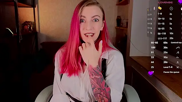 Roxy      online show from February 2026 08:31:02 PM