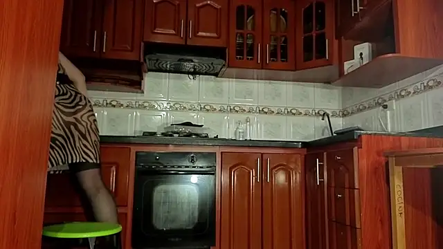 Snapshot of MissEscarleth chatting on December 2025 02:39:01 AM MissEscarleth online show from December 2025 02:39:01 AM