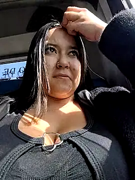 Snapshot of Cristal__04 chatting on January 2026 02:52:02 PM Cristal 04 online show from January 2026 02:52:02 PM