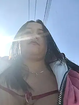 Snapshot of Cristal__04 chatting on February 2026 01:55:01 PM Cristal 04 online show from February 2026 01:55:01 PM