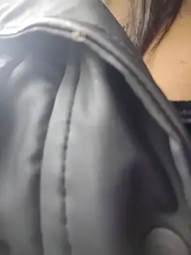 Snapshot of Cristal__04 chatting on July 2026 03:58:01 PM Cristal 04 online show from July 2026 03:58:01 PM